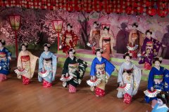 51-Geisha Dances